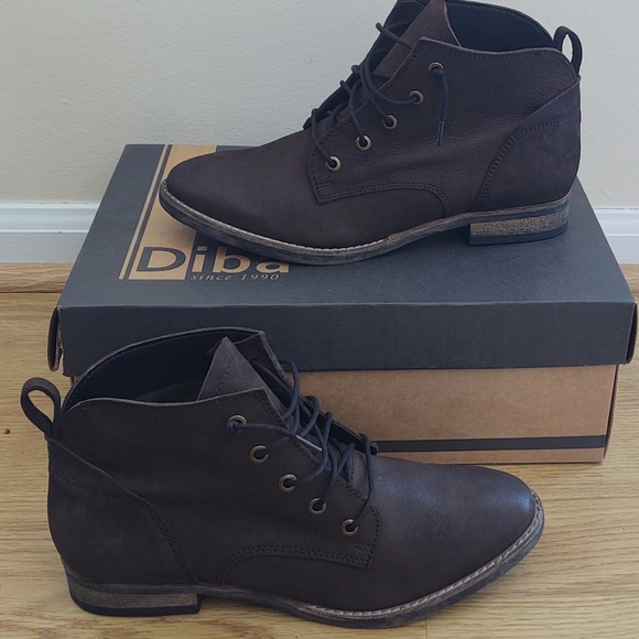 Diba Women's Boot - Picture 2 of 5